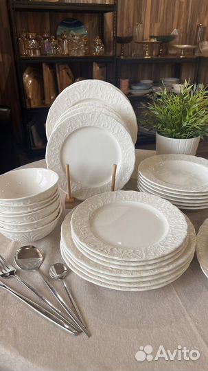 Набор столовой посуды на 6 персон