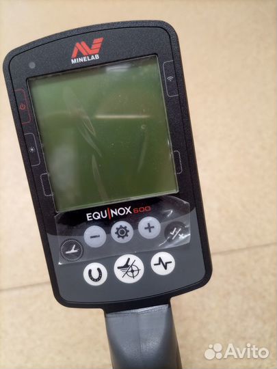 Металлоискатель Minelab equinox 600