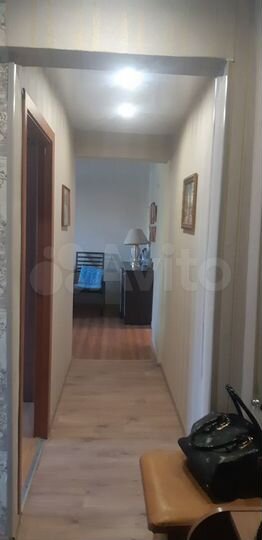 3-к. квартира, 60 м², 3/5 эт.