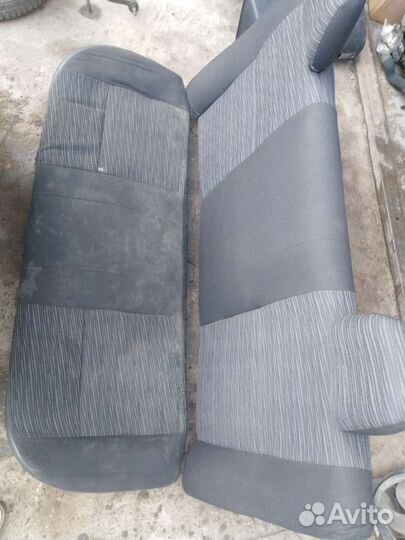 Сидения Renault Logan 1