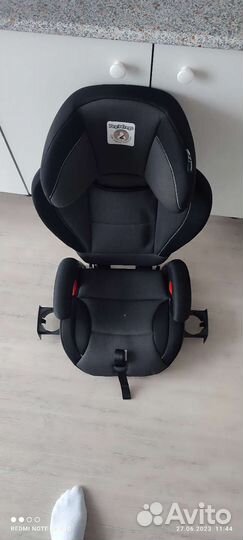 Детское автомобильное кресло от 15 до 36 кг