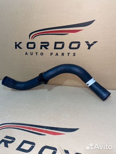 Патрубок системы охлаждения Toyota Camry V70/V75