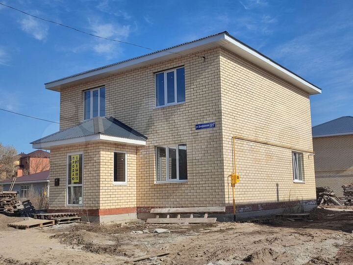 Коттедж 140 м² на участке 5 сот.