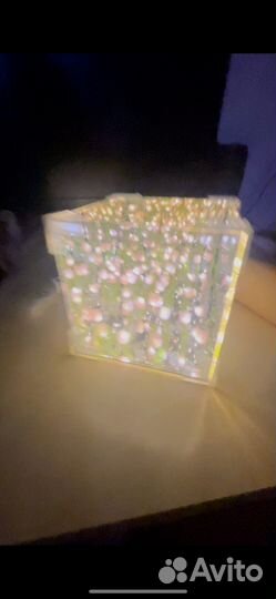 Светильник с цветочками