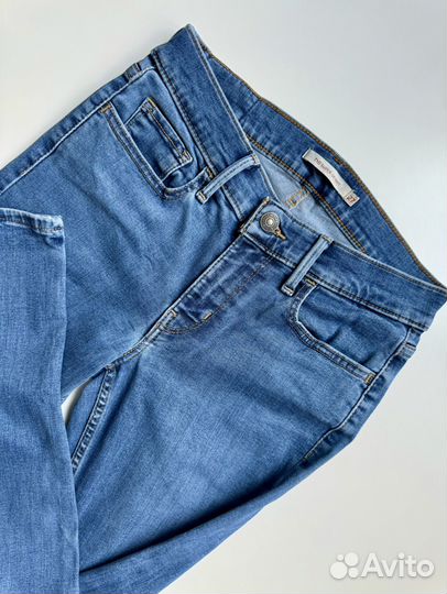 Джинсы 27/32 Levis Women 710 Super Skinny