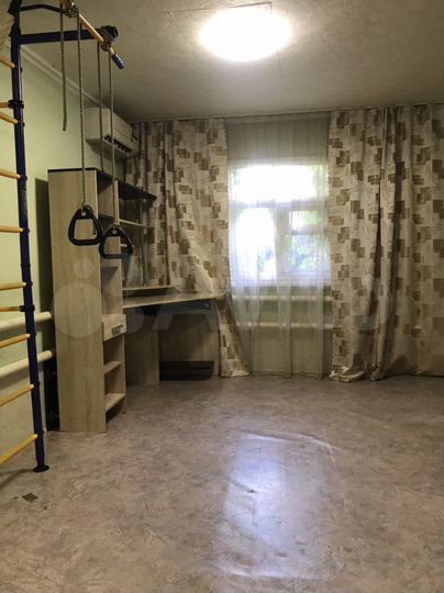 Дом 48 м² на участке 1 сот.