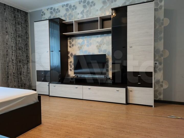 2-к. квартира, 63 м², 6/9 эт.