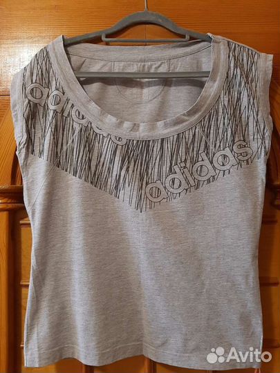 Спортивные костюмы