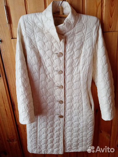 Пальто женское демисезонное