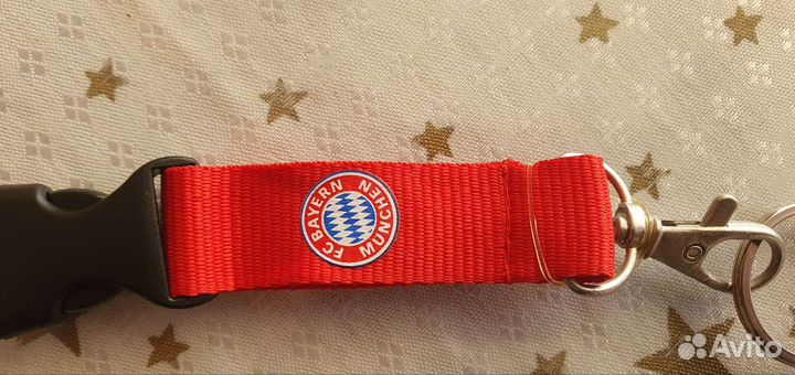 Шнурок для ключей FC Bayern München Новый