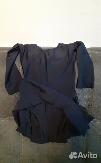 Гимнастический купальник с юбкой