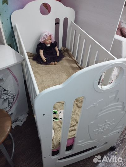 Детская кроватка