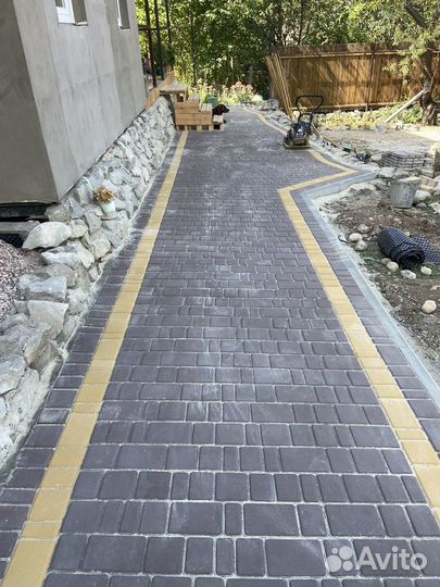 Укладка тротуарной плитки