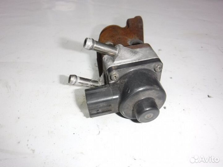 Клапан рециркуляции выхлопных газов Nissan Cedric