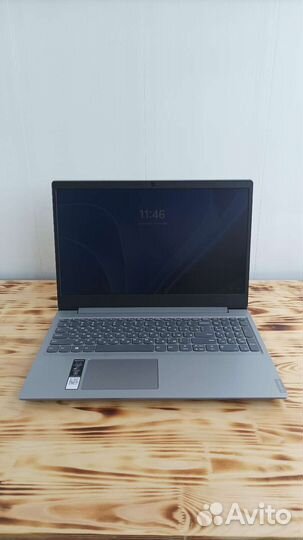 Стильный ноутбук Lenovo