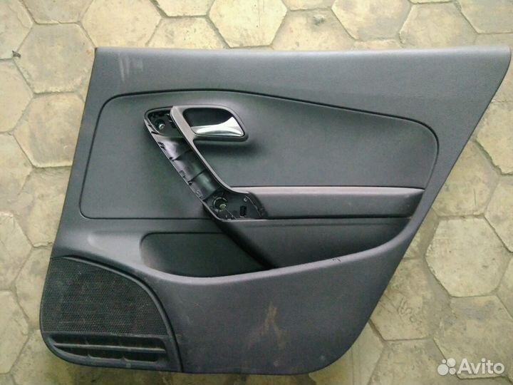 Обшивка двери карта двери поло седан