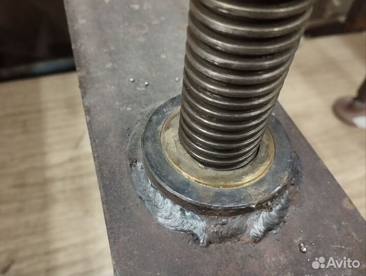 Прес-ваймы столярные