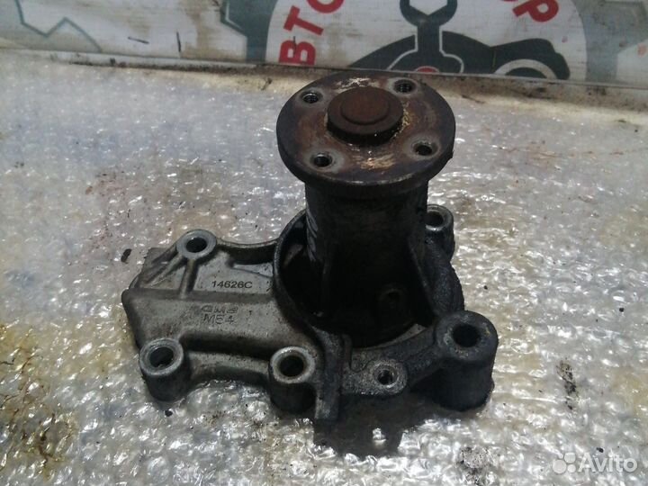 Водяная помпа 4G18 Mitsubishi Lanser 9