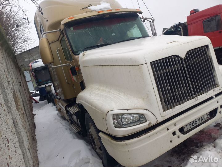 Капот интер интернационал international