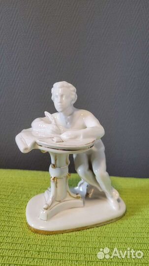 Статуэтка Юный Пушкин