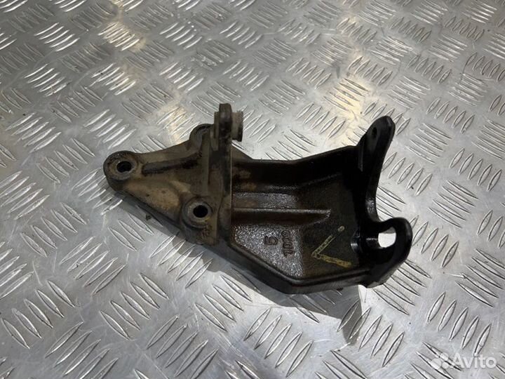 Кронштейн гур Kia Picanto 1.0 2007