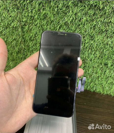Дисплей на iPhone XR оригинал