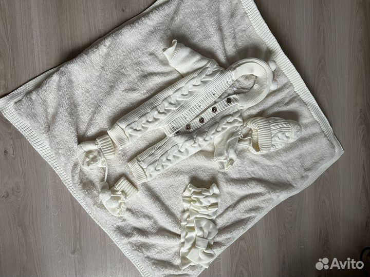 Комплект на выписку меховой