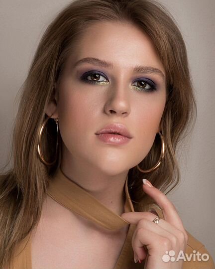 Визажист: макияж, причёска, полный образ