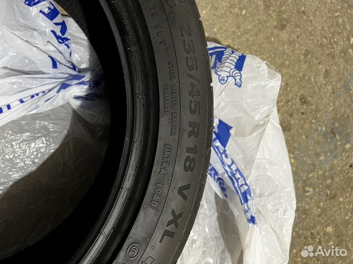 Continental MaxContact MC6 235/45 R18