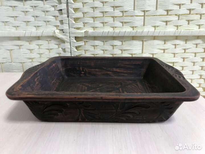Противень для запекания из глины