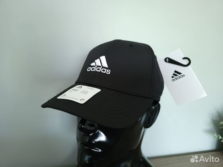 Мужская кепка Adidas Heritage 1size unisex