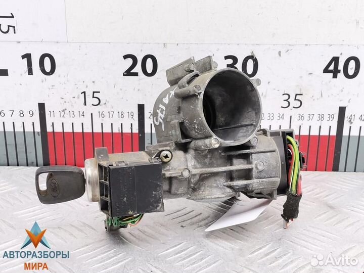 Замок зажигания Ford Focus 1999 1022461