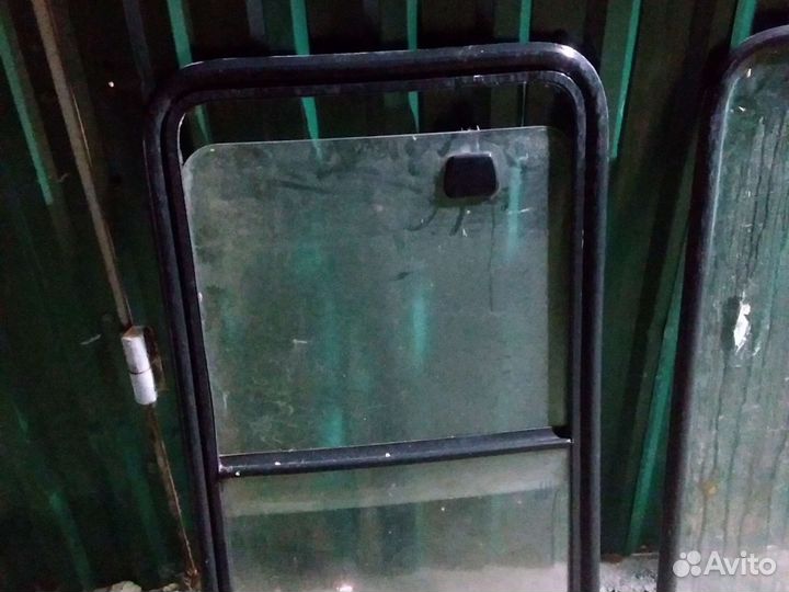 Стекло на газель с форточкой и без