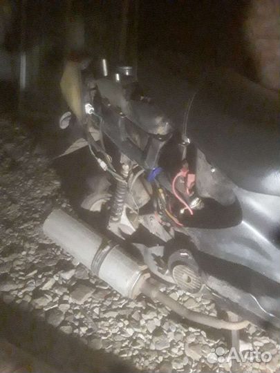 Скутер tracer 50 кубов