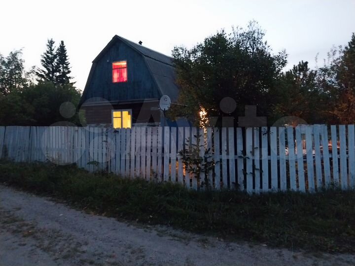 Дача 36 м² на участке 10 сот.