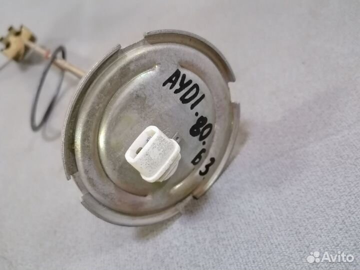 Датчик уровня топлива в баке Audi 80 B3 1986-1991