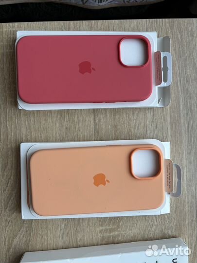 Чехол на iPhone 15