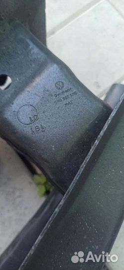 Усилитель бампера задний VW Tiguan