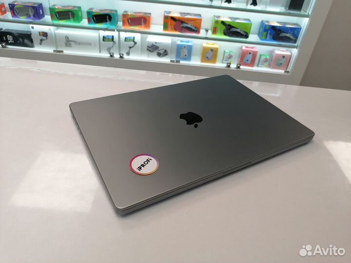 Ноутбук Apple MacBook Pro 16