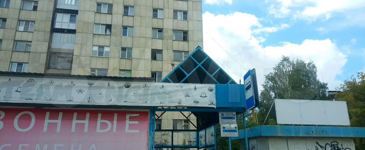 Торговая площадь, 54 м²