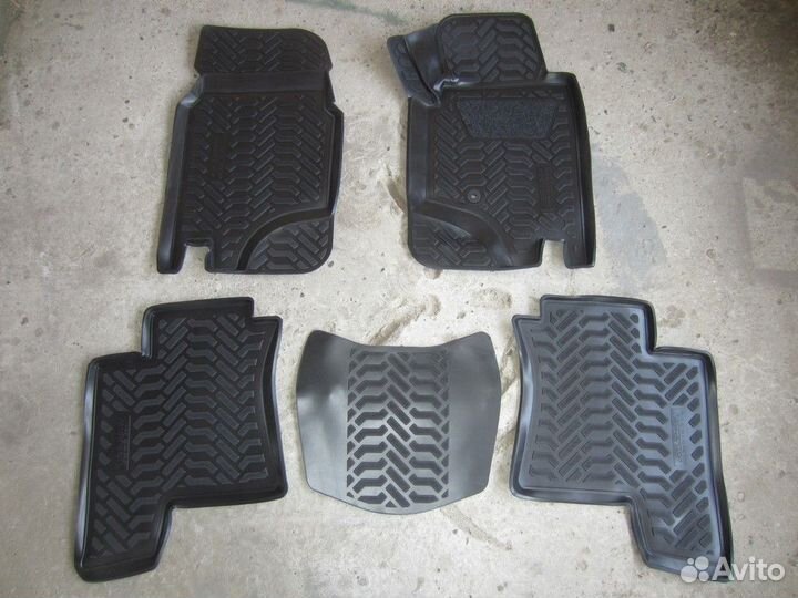 Коврики салона 3D Mitsubishi Pajero II правый руль