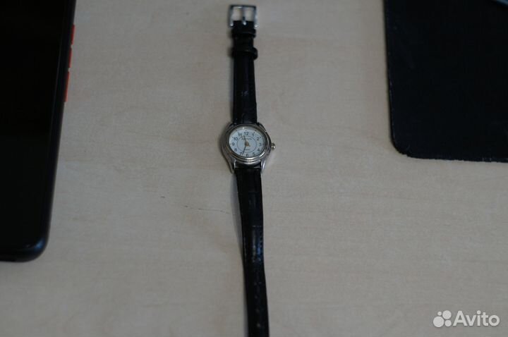 Часы наручные