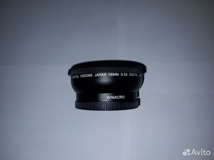 Отличный подарок фотоаппарат Canon 400d