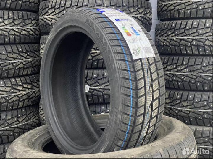 Windforce Snowblazer UHP 195/45 R16 84H