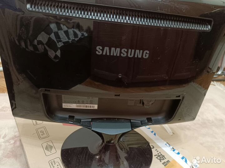 Монитор Samsung syncmaster T220