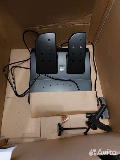 Игровой руль defender forsage drift gt