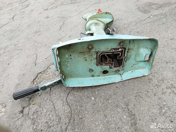 Лодочный мотор 