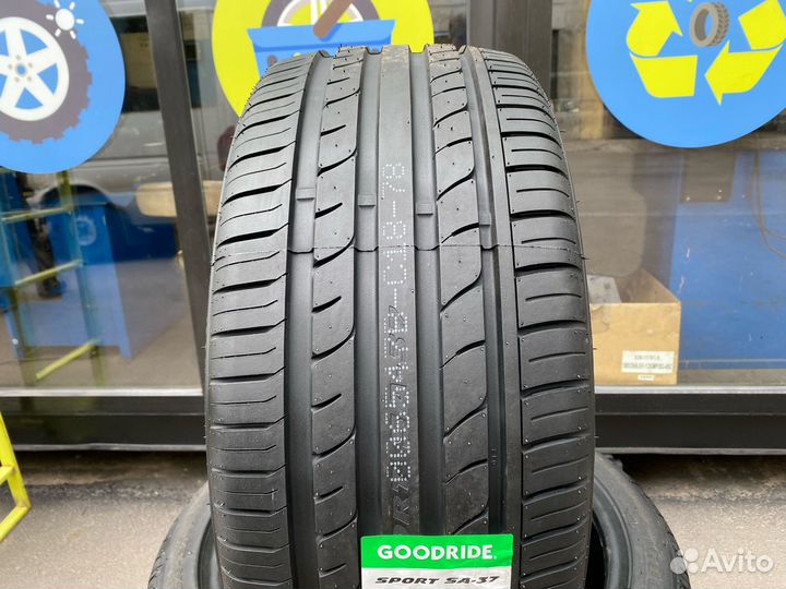 Goodride SA 37 275/45 R21 110Y