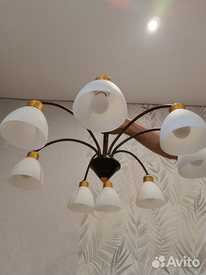 Люстра потолочная бу
