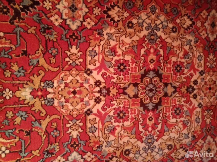 Ковёр натуральный СССР 2*2,80 б/у